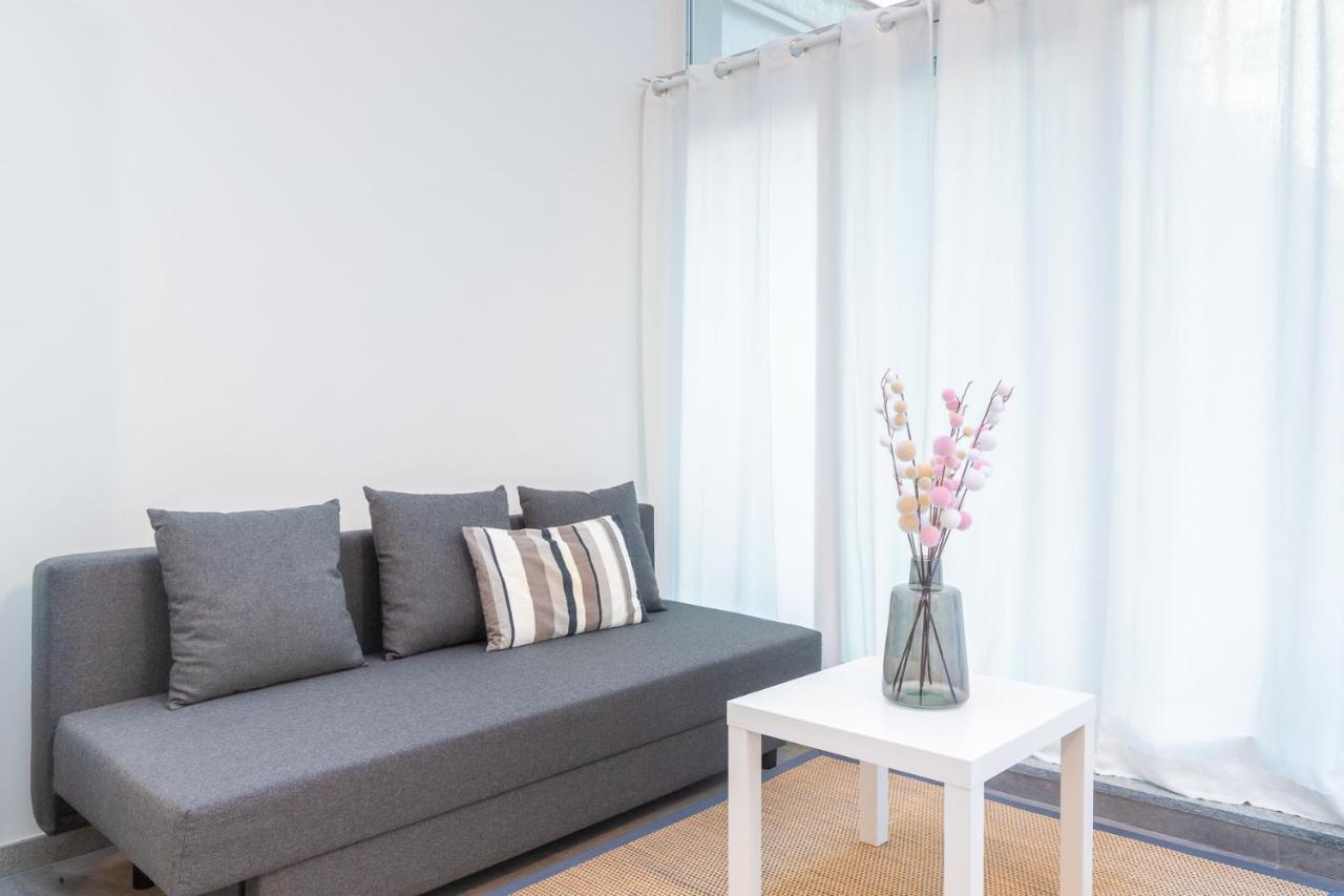 Exclusive Loft Crocetta - Free Private Parking & Wi-fi - 5 Min To Metro Nizza - Ac Holiday home